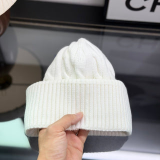 Ralph Lauren Hat Ivory Cable Knit Beanie with Dark Pony Embroidery